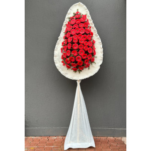 TEKLİ MODEL KIRMIZI ÇELENK